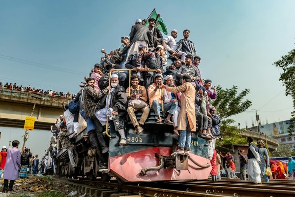 Engagez vos volontaires pour une action éco-responsable : le guide ultime pour réussir un nettoyage en forêt !